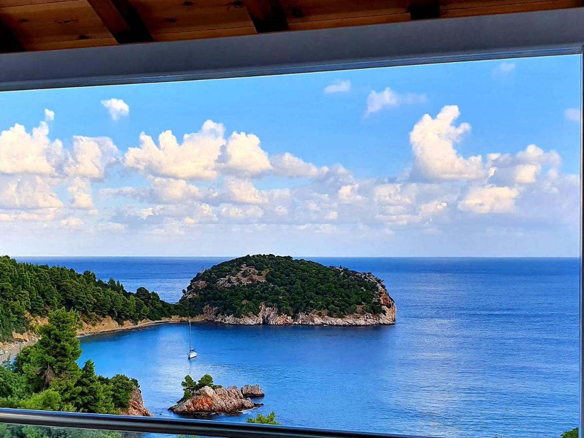 Mando Beachfront Stafylos Exterior photo