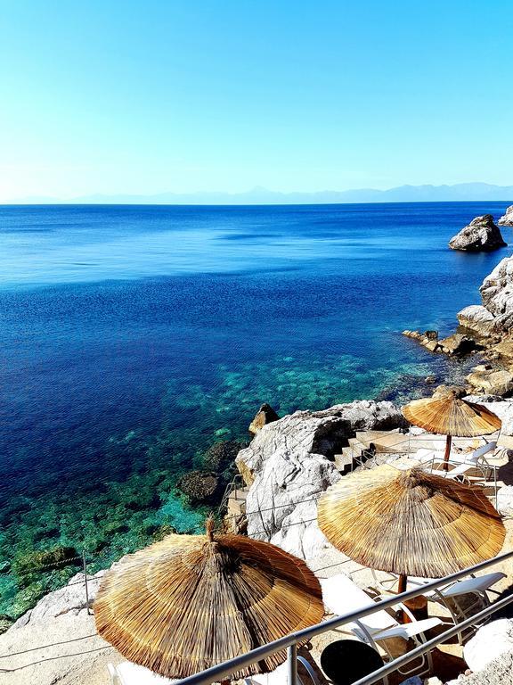 Mando Beachfront Stafylos Exterior photo